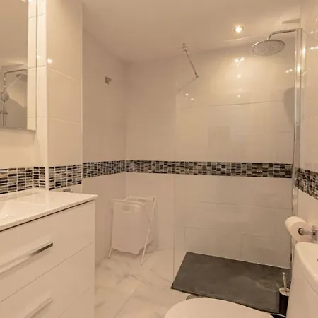 Luminoso Estudio Con Terraza En Milla De Oro Apartment *